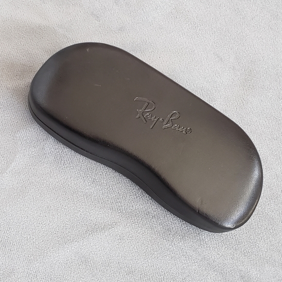 Ray-Ban Hard Shell Sunglasses Box - Picture 2 of 4
